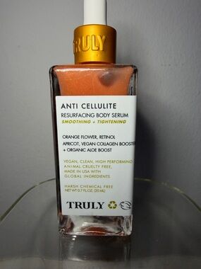 TRULY Anti Cellulite Resurfacing Body Serum 20 ml